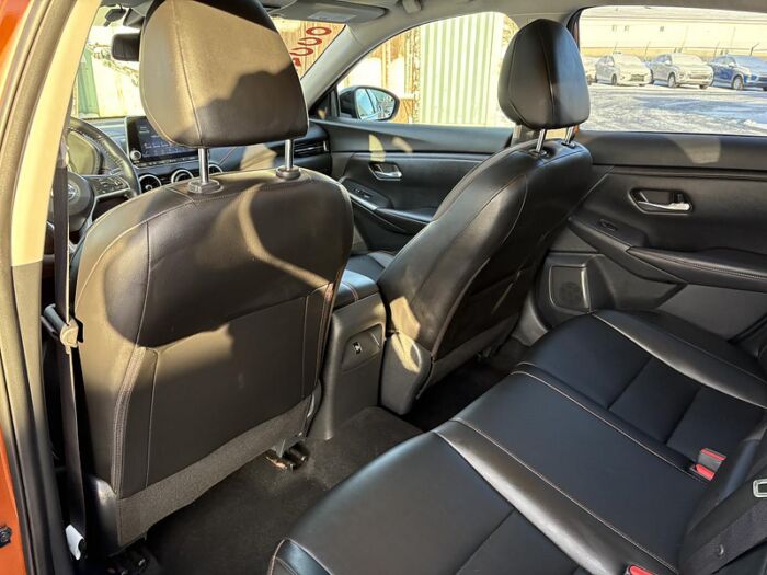 Nissan Sentra SR PRIVILÈGE BLUETOOTH TOIT CUIR  CAMÉRAS 360 – Image 23