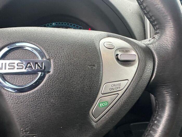 Nissan Leaf S – Image 11