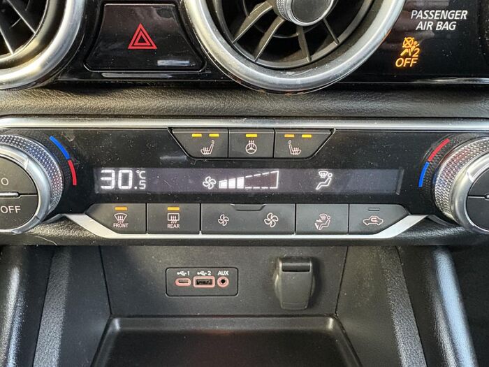 Nissan Sentra SR PRIVILÈGE BLUETOOTH TOIT CUIR  CAMÉRAS 360 – Image 31