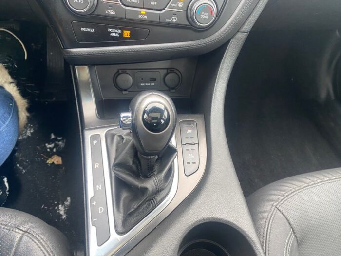 Kia Optima PREMIUM HYBRID – Image 20