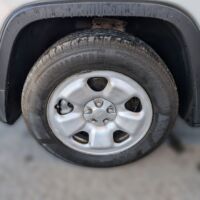 Jeep Cherokee Sport - Image 18