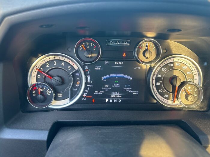 Ram 1500 BIG HORN – Image 12