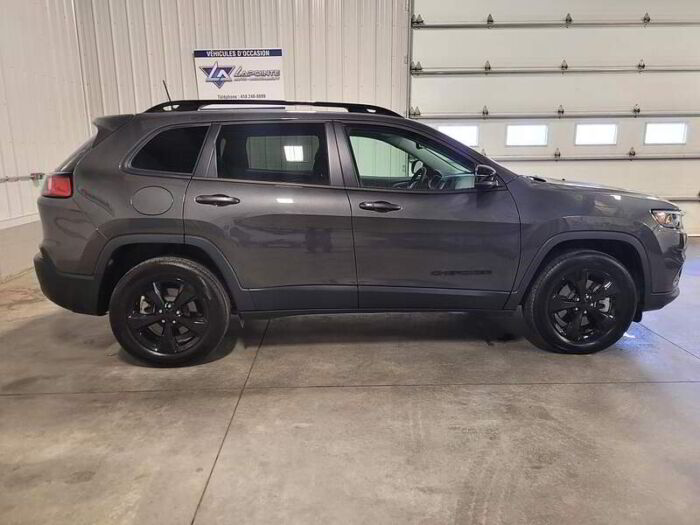 Jeep Cherokee Altitude 4x4 – Image 7