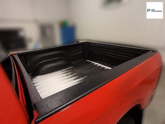 RAM 1500 Classic SLT cabine d'équipe 4x4 caisse de 5 pi 7 po - Image 21