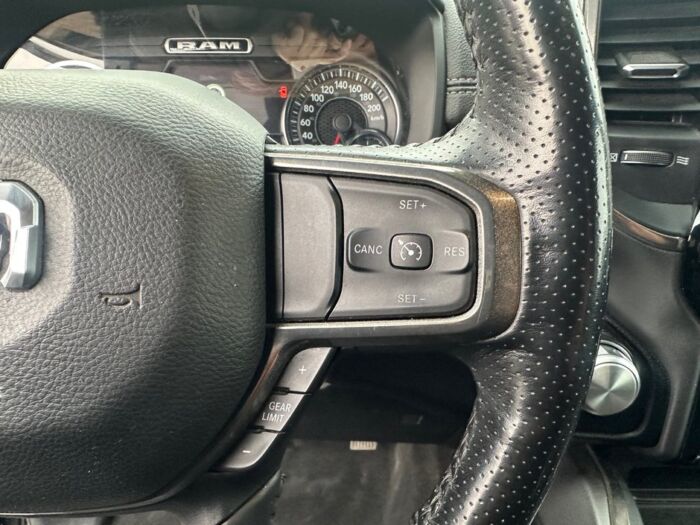 Ram 1500 SPORT - Image 11