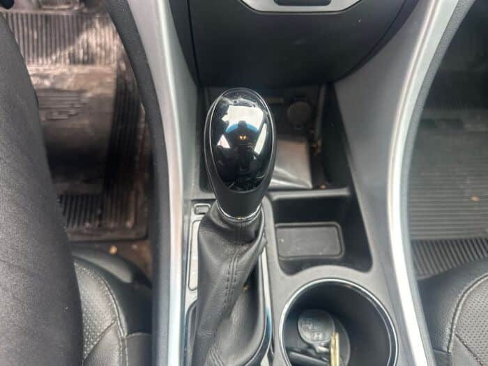 Hyundai Sonata SE – Image 14