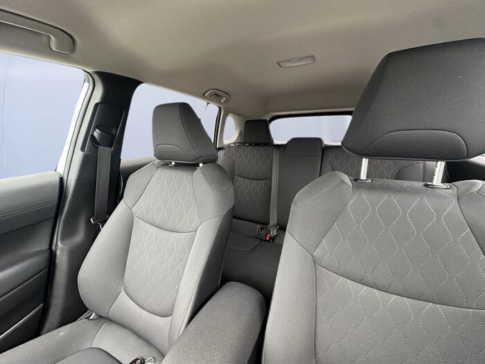 Toyota Corolla Cross LE TA – Image 23