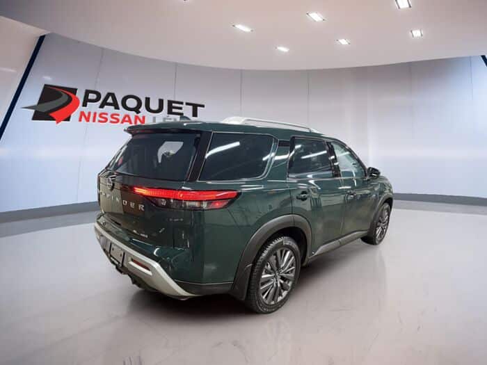Nissan Pathfinder SL 4RM BLUETOOTH CAMÉRAS 360 TOIT GPS – Image 3