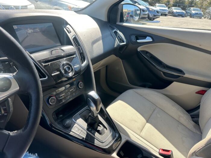Ford Focus Electric – Image 7