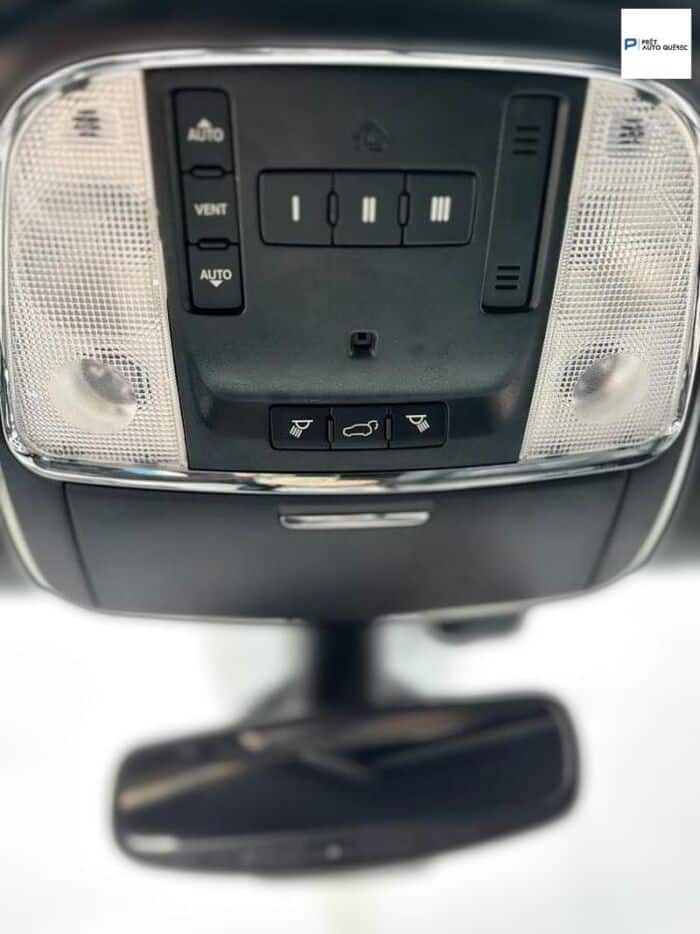 Jeep Grand Cherokee 4 RM, 4 portes, Limited – Image 19