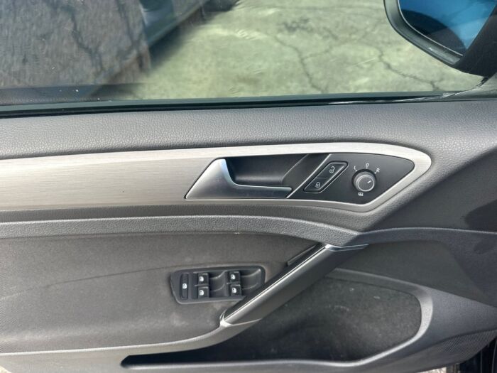 Volkswagen GOLF SPORTWAGEN COMFORTLINE – Image 11