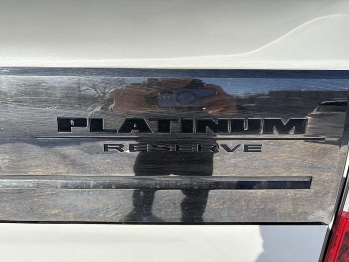 Nissan Titan XD Platine Réserve diesel CREW CAB 4x4 BLUETOOTH CUIR – Image 37