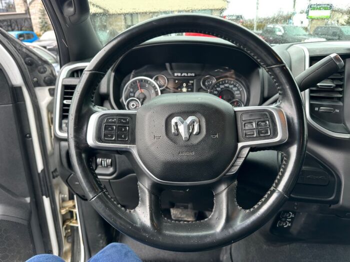 Ram 2500 BIG HORN – Image 10