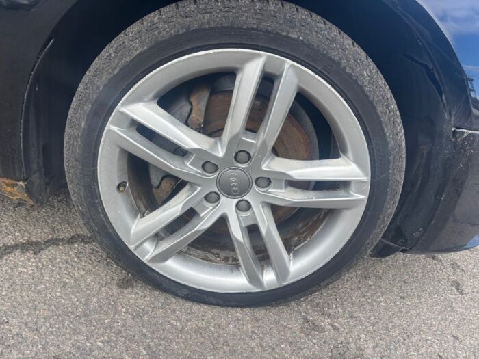 Audi A4 2.0L TURBO TFSI PREMIUM – Image 9