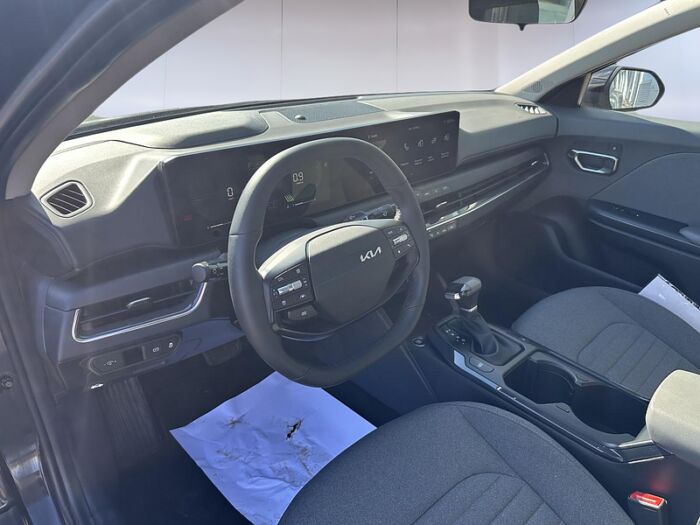 Kia K4 EX TA - Image 10