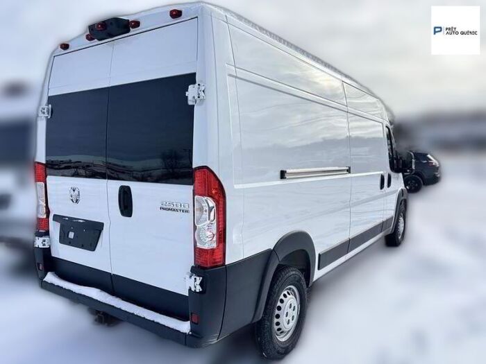 RAM ProMaster fourgonnette utilitaire High Roof 159 In. Wb – Image 6