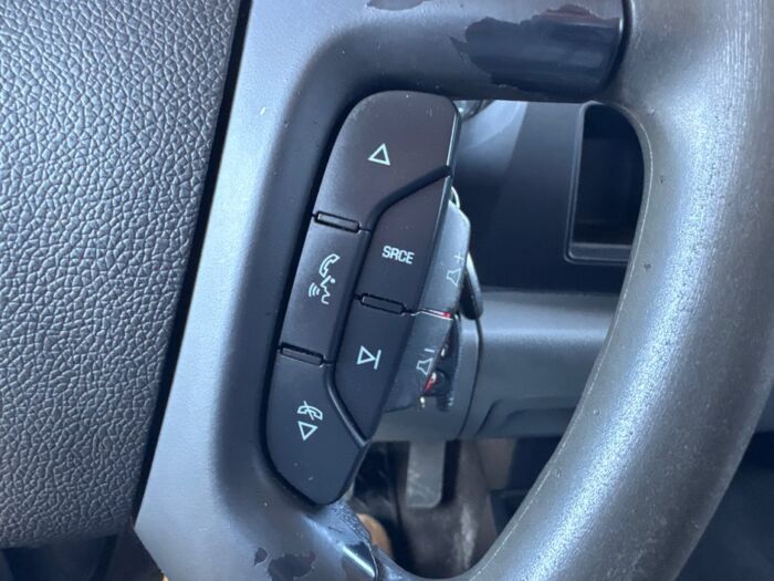 Chevrolet Silverado 1500 LS Cheyenne Edition – Image 25