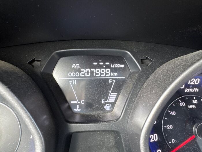 Hyundai Elantra GL – Image 22