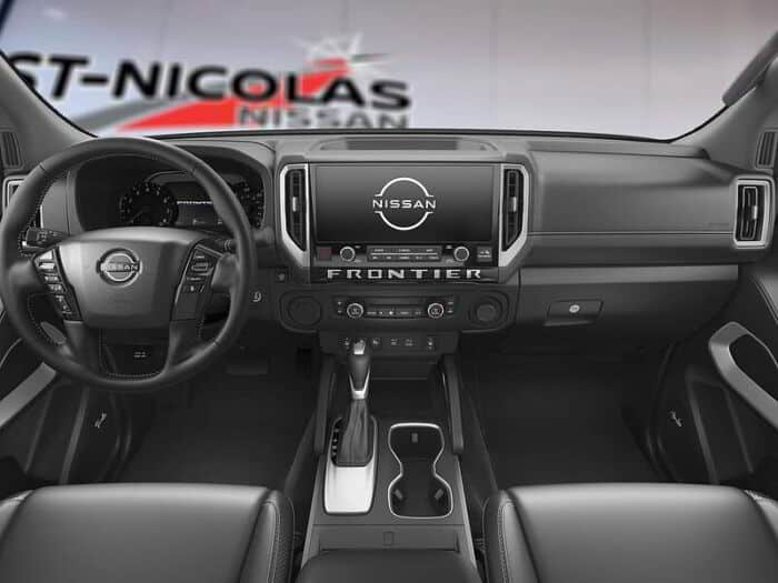 Nissan Frontier Crew Cab Sl – Image 4