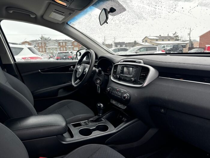 Kia Sorento LX AWD – Image 10