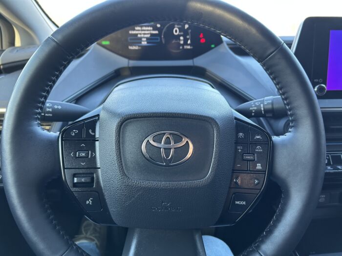 Toyota Prius - – Image 11