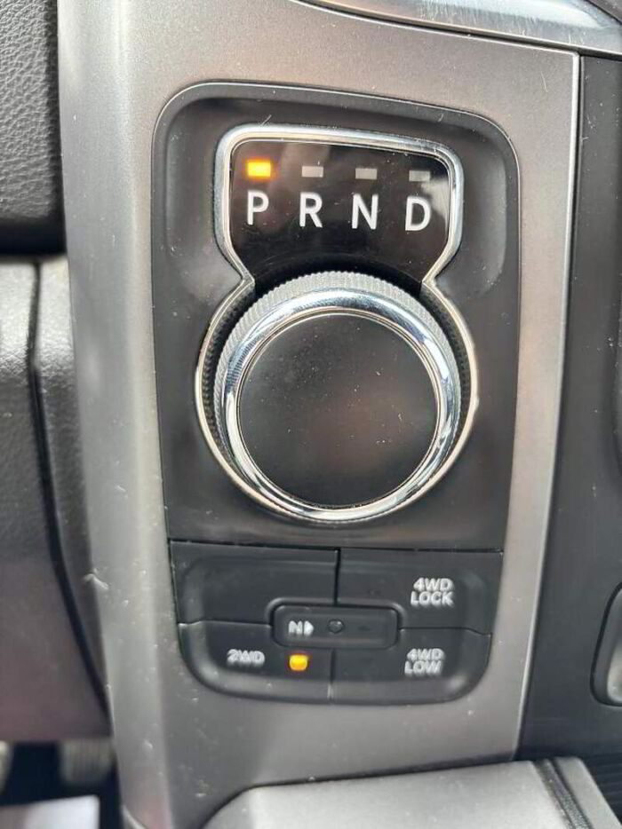 RAM 1500 Classic Warlock cabine d'équipe 4x4 caisse de 5 pi 7 po – Image 13