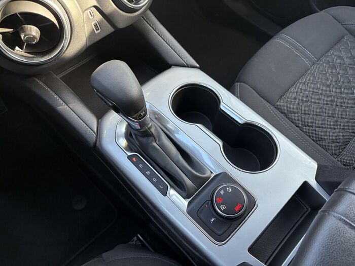 Chevrolet Blazer AWD LT BLUETOOTH CAMÉRA SIÈGES CHAUFFANT – Image 39