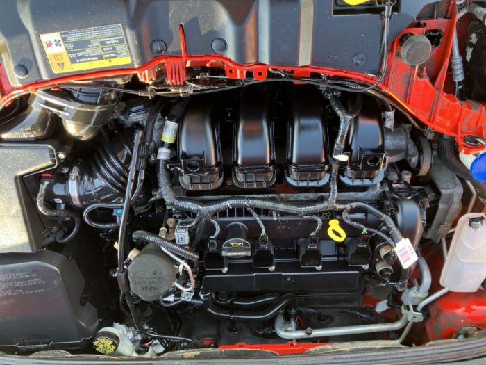 Ford Focus SEL – Image 19
