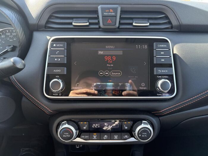 Nissan Versa SR BLUETOOTH CAMÉRA SIÈGES CHAUFFANT BAS KILO – Image 19
