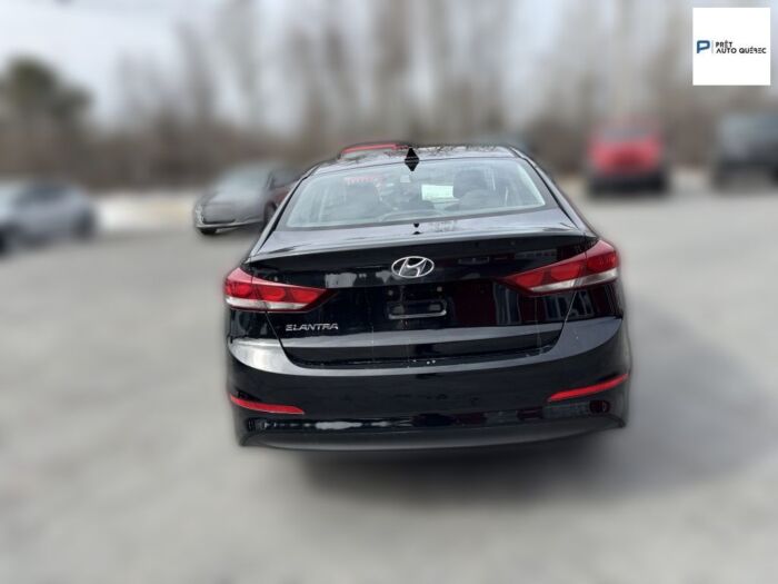 Hyundai Elantra GL SE – Image 6