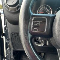 Jeep Wrangler SPORT - Image 10