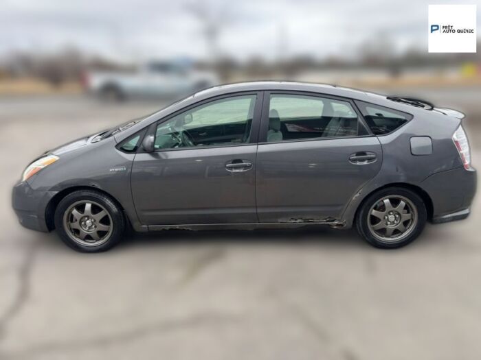 Toyota Prius - - Image 8