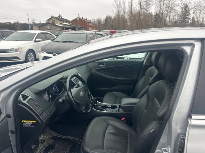 Hyundai Sonata SE – Image 10