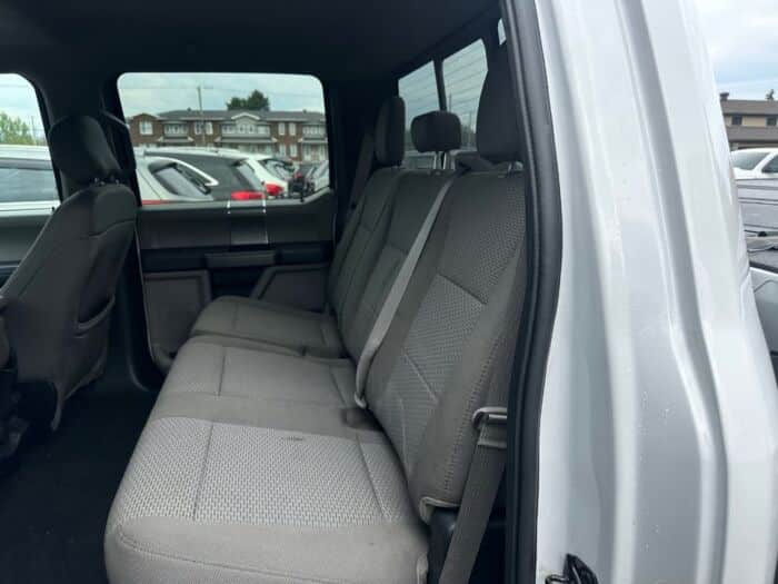 Ford F-150 XLT – Image 8