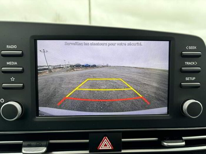 Hyundai Elantra Preferred IVT avec ensemble Soleil et technologie – Image 19