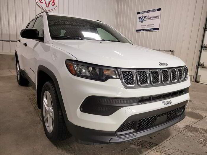 Jeep Compass Sport 4x4 – Image 6