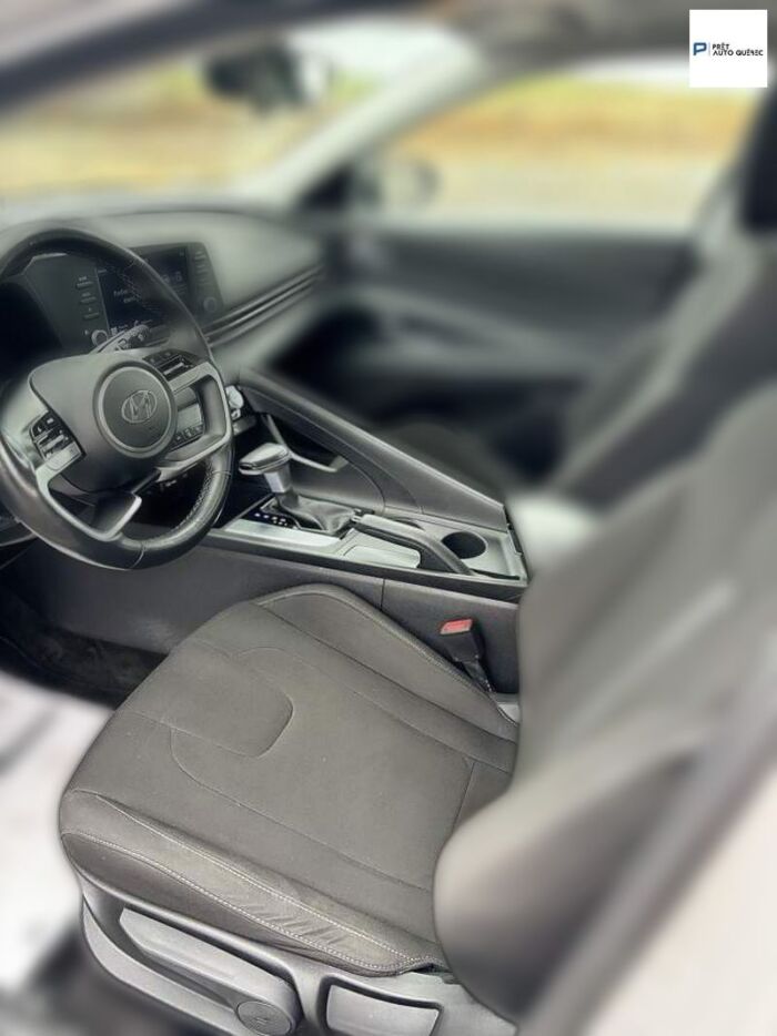 Hyundai Elantra Preferred IVT avec ensemble Soleil et technologie – Image 11