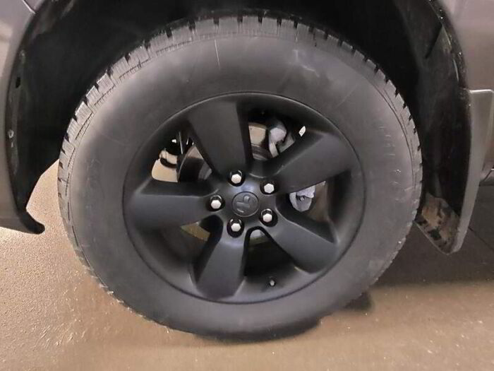 RAM 1500 Classic Express cabine d'équipe 4x4 caisse de 5 pi 7 po – Image 10