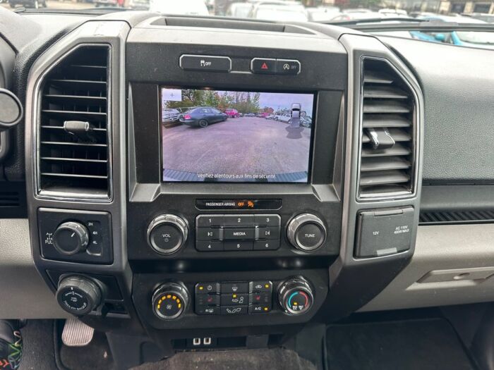 Ford F-150 XLT – Image 15