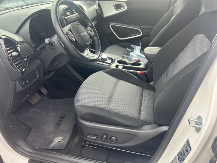 KIA Soul EV Premium - Image 10