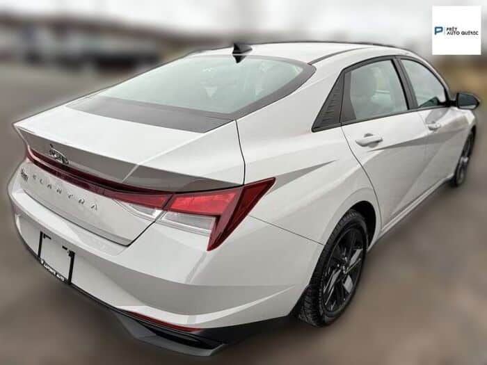 Hyundai Elantra Preferred IVT avec ensemble Soleil et technologie – Image 6