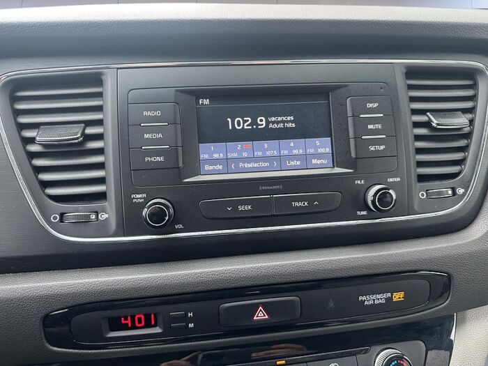 Kia Sedona L TA – Image 20