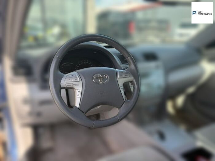 Toyota Camry - - Image 14