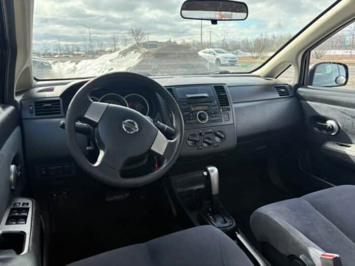 Nissan Versa 1,6 S – Image 13