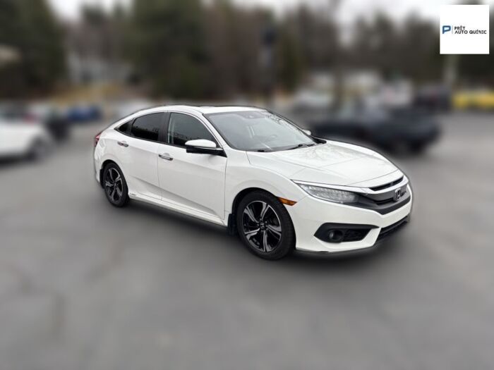 Honda Civic Touring – Image 4