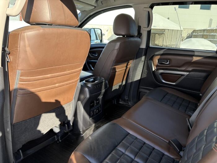 Nissan Titan XD Platine Réserve diesel CREW CAB 4x4 BLUETOOTH CUIR – Image 25