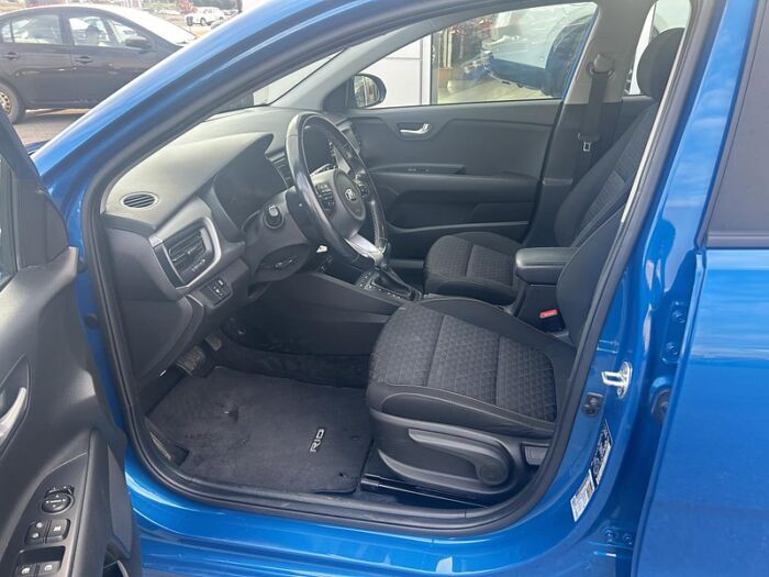 Kia Rio 5 portes LX+ IVT - Image 8