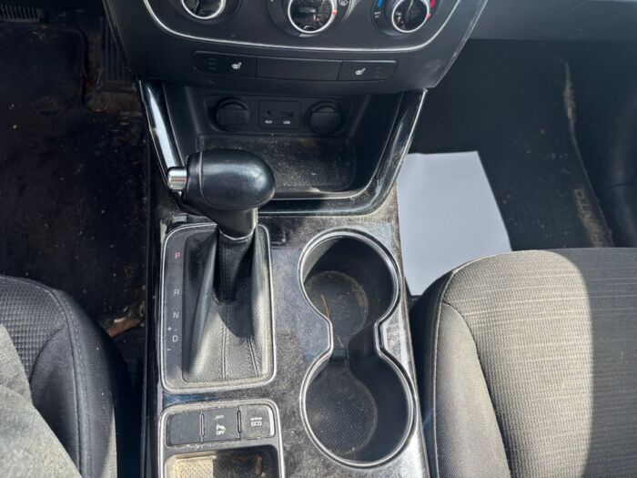 Kia Sorento LX V6 AWD – Image 10