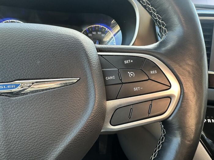 Chrysler Grand Caravan SXT 2RM - Image 16