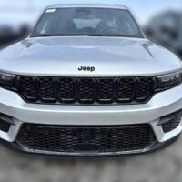 Jeep Grand Cherokee Altitude - Image 3